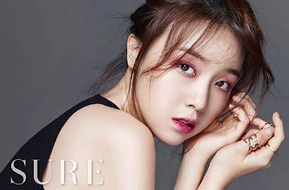 Ini Foto Minah Bareng Model Telanjang di Teaser 'I Am A Woman Too'