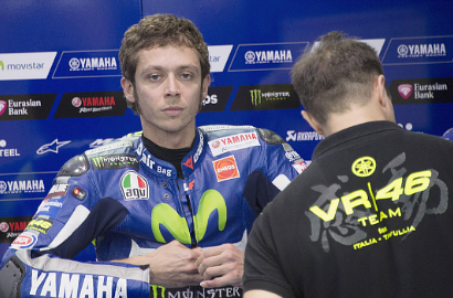 Belum Sukses di Tes 2015, Valentino Rossi Kembali Mengeluh