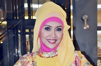 Ratna Listy Kuak Sudah Lama Rumah Tangganya Goyah