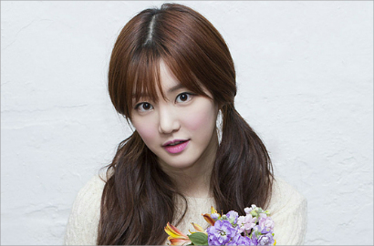 Lee Yu Bi 'Pinocchio' Diincar Bintangi 'School 2015'