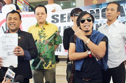 Nagaswara dan Radja ke Mabes Polri, Bisnis Karaoke Inul Resmi Tersangka