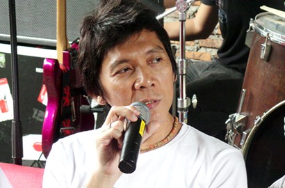 Bimbim Slank Dukung Kampanye Anaknya Perangi Rokok