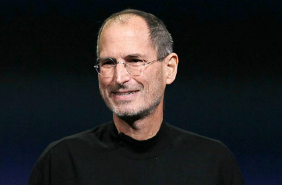 Sangar, Foto Pendiri Apple Semasa Remaja Terjual Hingga Rp 169 Juta
