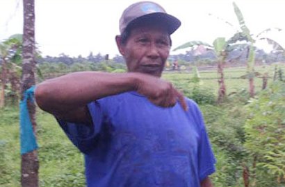 Petani di Malang Lakukan Aksi Heroik Hadang Kereta Api Gajayana