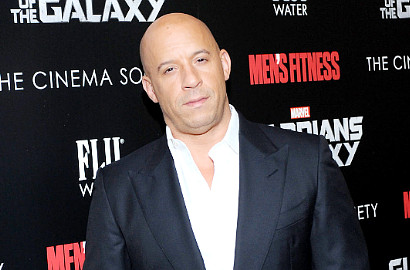 Ingat Paul Walker, Vin Diesel Nangis di Pemutaran Perdana 'Furious 7'