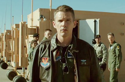 Jadi Pilot Pesawat Tempur Bikin Ethan Hawke Frustasi di 'Good Kill'