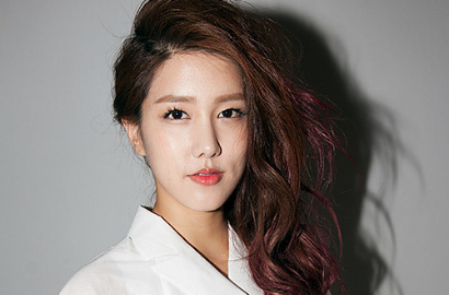 Jiwon Spica Bantah Jadi Member Girlband yang Terlibat Kecelakaan Mobil