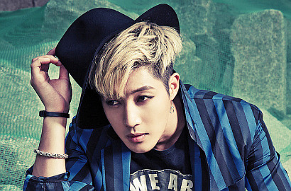 Kim Hyun Joong Putuskan Tunda Wamil Lagi