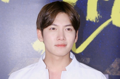 Wah, Ji Chang Wook Pamer Foto dan Video Topless Saat Renang Malam di Bali