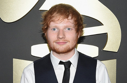 Untuk Bisa Tetap Bernyanyi, Ed Sheeran Dilarang Dokter Bicara