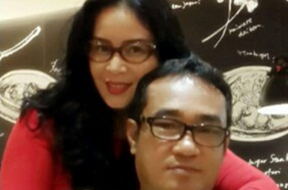 Istri Ungkapkan Obrolan Terakhir dengan Yanni Trio Libels Sebelum Meninggal