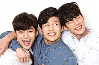Kim Woo Bin dan Pemeran 'Twenty' Seru-Seruan di 'Running Man'