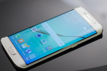 Ketangguhan Bodi Samsung Galaxy S6 Edge Setelah Dibanting