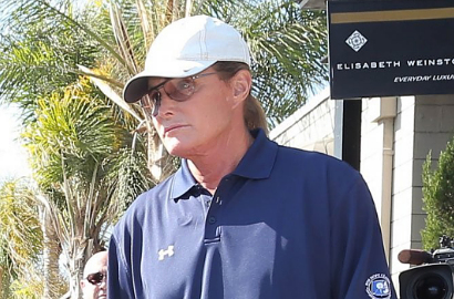 Ingin 'Lebih Feminin', Bruce Jenner Sudah Implan Payudara?