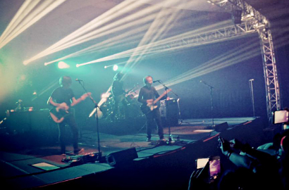 Band Denmark MEW Sukses Sihir Fans di Konser Jakarta