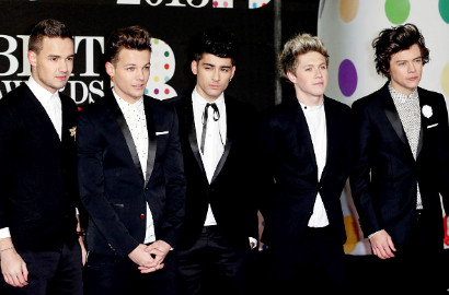 One Direction Berbagi Bagian Solo dan Nada Tinggi Zayn Malik Saat Konser