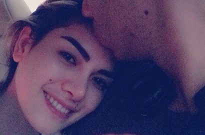 Nikita Mirzani Bahagia Dicium Kekasih Baru