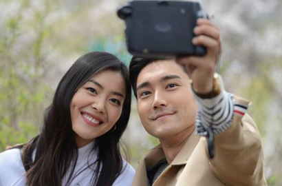 Kencan Pertama, Siwon Piknik Bareng Liu Wen di 'WGM' Tiongkok