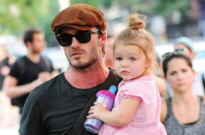 Pasang Ekspresi Jelek, Putri David Beckham Tetap Menggemaskan