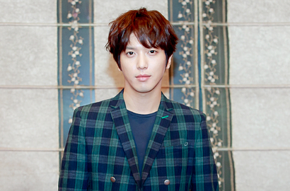 Bangganya Jung Yong Hwa Kalahkan Kyuhyun di Gaon Weibo Chart
