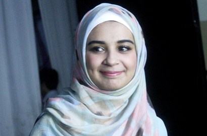 Shireen Sungkar Siap Comeback di Sinetron 'Di Bawah Lindungan Abah'