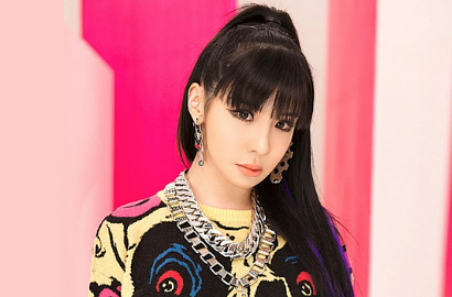 Park Bom 2NE1 Dirumorkan Tak Akan Perbarui Kontrak dengan YG