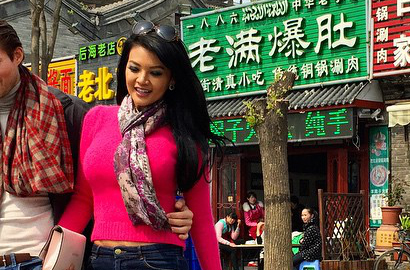 Farah Quinn Pamer Pacar Bule Terbaru