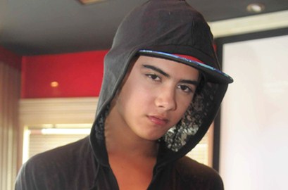 Aliando Jadi Semangat Jika Ketemu Fans
