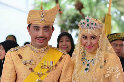 Intip Foto-Foto Pernikahan Mewah Bertabur Permata Pangeran Brunei