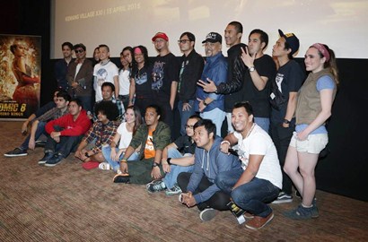 Sutradara Ciptakan Rawa dan Sewa Helikopter untuk 'Comic 8: Casino Kings'