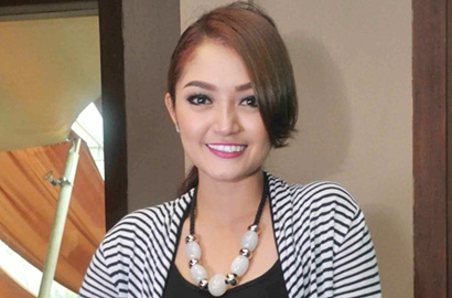 Sering Ganti Warna Kuku, Siti Badriah: Biar Terlihat Keren
