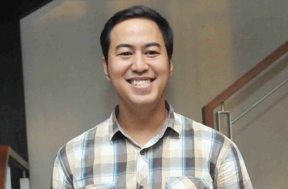 Pandji Minder Akting Bareng Sophia Latjuba di 'Comic 8: Casino Kings'