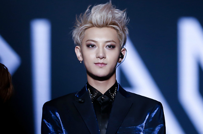 Lewat Surat, Ayah Inginkan Tao Keluar dari EXO