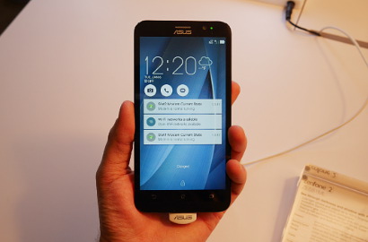 Asus Diperkirakan Bakal Kirim 30 Juta Unit Zenfone di 2015