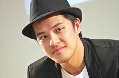 Inikah Penampilan Morgan Oey Jadi Pemeran Utama Film 'Melbourne Rewind'?