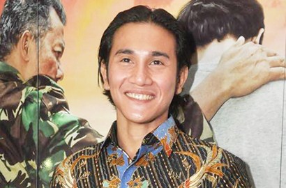 Vino Bastian Akan Jadi Orangtua Tunggal di Film 'Ayah'