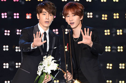 Duo Eunhae Raih Penghargaan di Asia Model Awards 2015