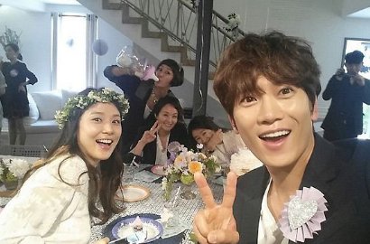 Meriahnya Pesta Baby Shower Lee Bo Young dan Ji Sung