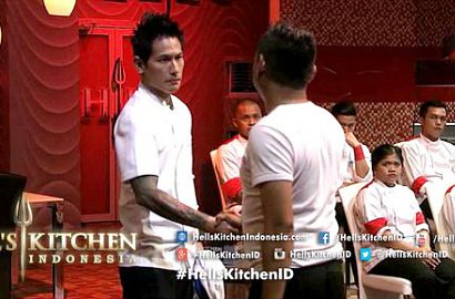 Tim Biru Kehilangan Sang Kapten di Eps 16 'Hell's Kitchen Indonesia'
