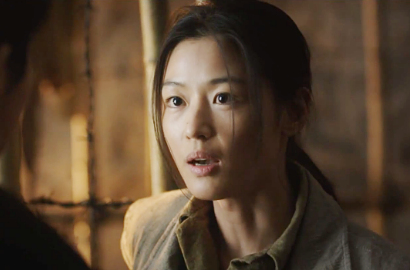 Jun Ji Hyun Jadi Penembak Cantik di Trailer 'Assassination'