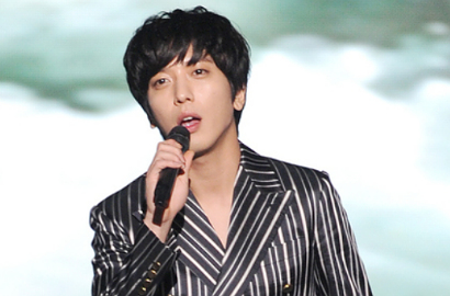 Hore, Yong Hwa CN Blue Resmi Buat Akun Instagram Pribadi