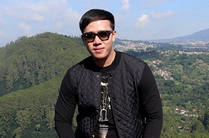 Sudah Punya Calon, Ruri Repvblik Targetkan Nikah di Tahun 2015