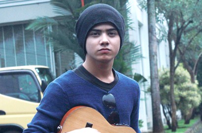 Syuting 'GGS' di Mal, Tubuh Aliando Dicakar Penggemar Hingga Infeksi?