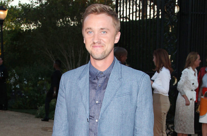 Paspor Hilang Dijadikan Bahan Lelucon Tom Felton untuk Kim Kardashian