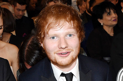 Kehilangan Ponsel, Ed Sheeran Minta Dihubungi Lewat Merpati