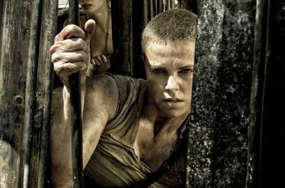 Charlize Theron Semakin Dominan di Trailer Baru 'Mad Max: Fury Road'