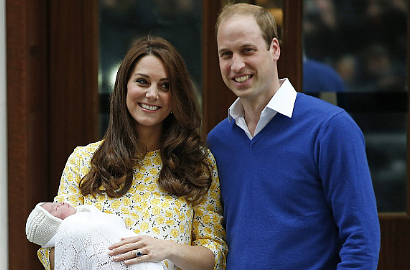 Kate Middleton dan Pangeran William Bawa Pulang Sang Putri ke Istana