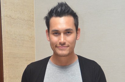 Aduh, Arifin Putra Memar Usai Berkelahi di 'Negeri Van oranje'