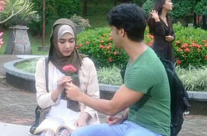 Ini Reaksi Fans Lihat Nabila Gandeng Shaheer Sheikh di 'Cinta di Langit Taj Mahal'