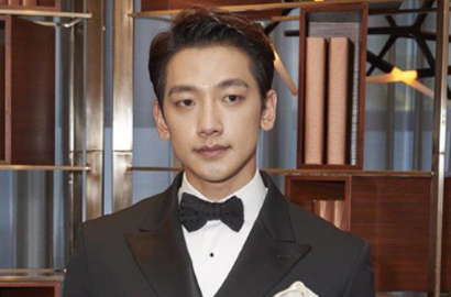 Rain Pamer Selca Bareng Julianne Moore Usai Hadiri Met Gala 2015